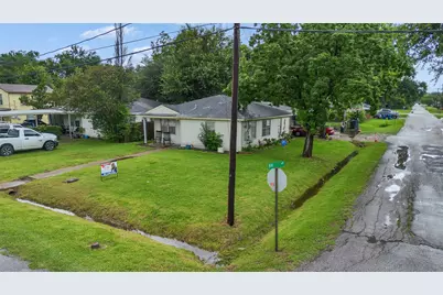 815 Avenue G, South Houston, TX 77587 - Photo 1