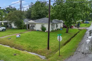 815 Avenue G, South Houston, TX 77587 - Photo 1