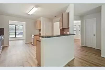 16717 Foursquare Drive, Conroe, TX 77385 - Photo 5