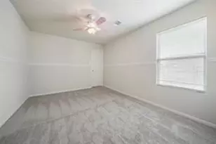 16717 Foursquare Dr, Conroe, TX 77385 - Photo 13