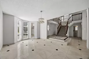 6415 Via Espana Dr, Houston, TX 77083 - Photo 11