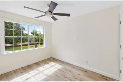 161 White Oak Street, Point Blank, TX 77364 - Photo 11