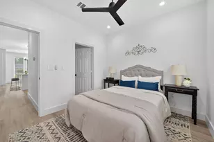 5027 Willow Glen Dr, Houston, TX 77033 - Photo 17
