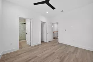 5027 Willow Glen Dr, Houston, TX 77033 - Photo 21