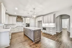 109 Grand Creek Dr, League City, TX 77573 - Photo 11