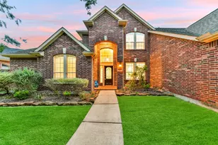 109 Grand Creek Dr, League City, TX 77573 - Photo 3