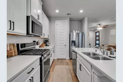 3118 Cloud Forest Lane, Houston, TX 77080 - Photo 7