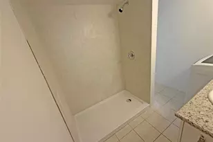 12633 Memorial Dr, Houston, TX 77024 - Photo 3