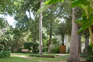 2100 Tanglewilde St, Houston, TX 77063 - Photo 17