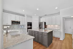 313 Shore Breeze Ln, League City, TX 77573 - Photo 13