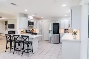 2201 Fairbanks St, Nederland, TX 77627 - Photo 7