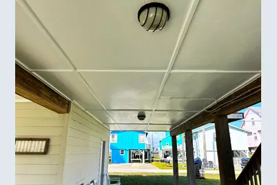 16711 Kingston Way, Galveston, TX 77554 - Photo 11