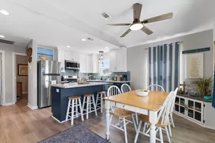 16711 Kingston Way, Galveston, TX 77554 - Photo 25