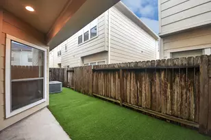 3813 Center Plaza Dr, Houston, TX 77007 - Photo 23