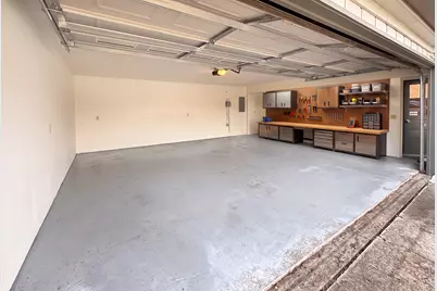2750 Fontana Drive, Houston, TX 77043 - Photo 35