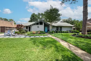 2750 Fontana Dr, Houston, TX 77043 - Photo 1