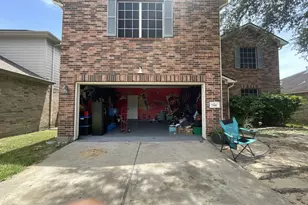 7910 Pelican Ln, Baytown, TX 77523 - Photo 9