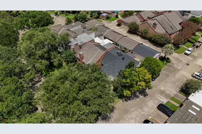 444 E Fair Harbor Lane, Houston, TX 77079 - Photo 23