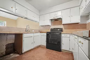5702 Easthampton Dr, Houston, TX 77039 - Photo 7