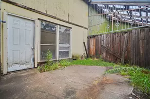 5702 Easthampton Dr, Houston, TX 77039 - Photo 29