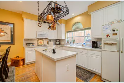 2214 W Holcombe Boulevard, Houston, TX 77030 - Photo 23