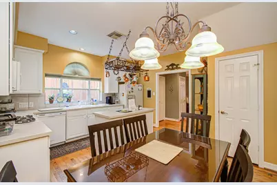 2214 W Holcombe Boulevard, Houston, TX 77030 - Photo 21