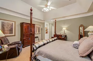 2214 W Holcombe Blvd, Houston, TX 77030 - Photo 29