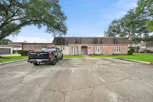 2931 Camelot Ln, Missouri City, TX 77459 - Photo 31