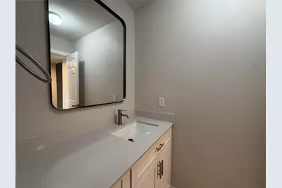 1824 Thonig Road #3, Houston, TX 77055 - Photo 11