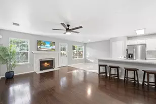 19 Timberstar St St, The Woodlands, TX 77382 - Photo 9