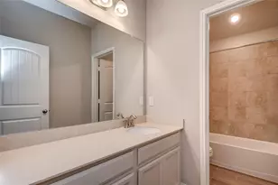 4 Centennial Ridge Pl, Magnolia, TX 77354 - Photo 19