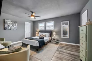 3218 Ave Q 1/2, Galveston, TX 77550 - Photo 15