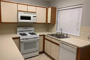 2910 Grants Lake Blvd, Sugar Land, TX 77479 - Photo 13