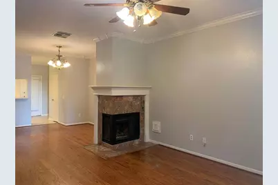 2910 Grants Lake Boulevard #1304, Sugar Land, TX 77479 - Photo 3