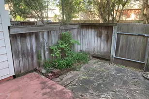2910 Grants Lake Blvd, Sugar Land, TX 77479 - Photo 17
