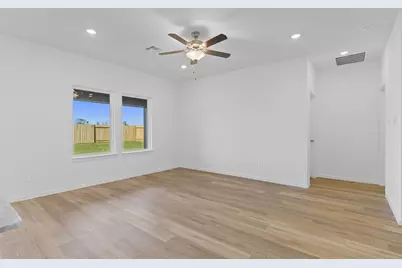 1020 Paddlefish Lane, Alvin, TX 77511 - Photo 5
