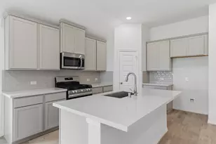 3807 Stars Wy, League City, TX 77573 - Photo 11