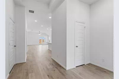 3807 Stars Way, League City, TX 77573 - Photo 5