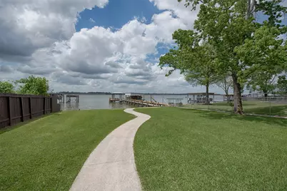 21103 Flaming Arrow Trail, Crosby, TX 77532 - Photo 3
