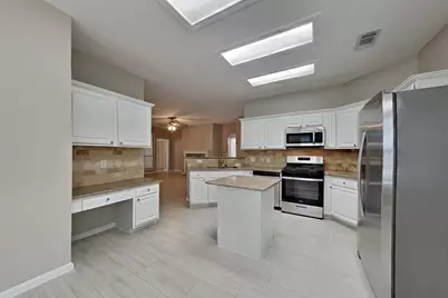 16830 Needle Ridge Court, Sugar Land, TX 77498 - Photo 3