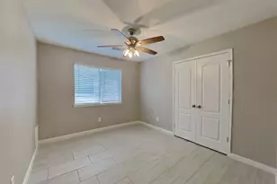 16830 Needle Ridge Ct, Sugar Land, TX 77498 - Photo 9