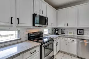 20703 Emerald Spruce Ct, Kingwood, TX 77346 - Photo 15