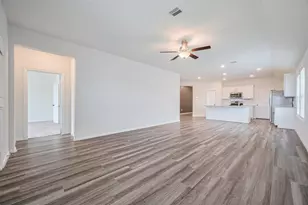 20231 Creekdale Bend Dr, Cypress, TX 77433 - Photo 7