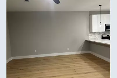 9914 Fillmore #B, Houston, TX 77029 - Photo 5