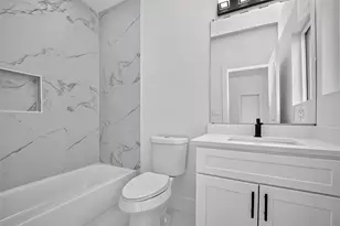 308 Engel St, Houston, TX 77011 - Photo 35