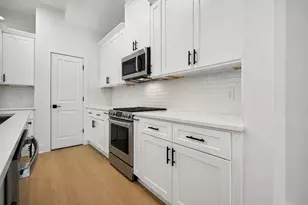 308 Engel St, Houston, TX 77011 - Photo 17