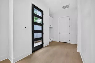 308 Engel St, Houston, TX 77011 - Photo 5