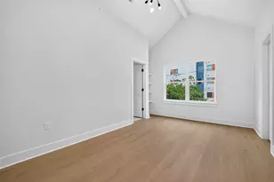 308 Engel St, Houston, TX 77011 - Photo 33