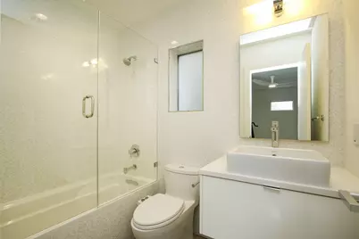 4408 Mount Vernon Street, Houston, TX 77006 - Photo 9