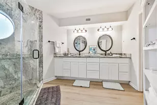 18611 W De Vaca Ln, Galveston, TX 77554 - Photo 11